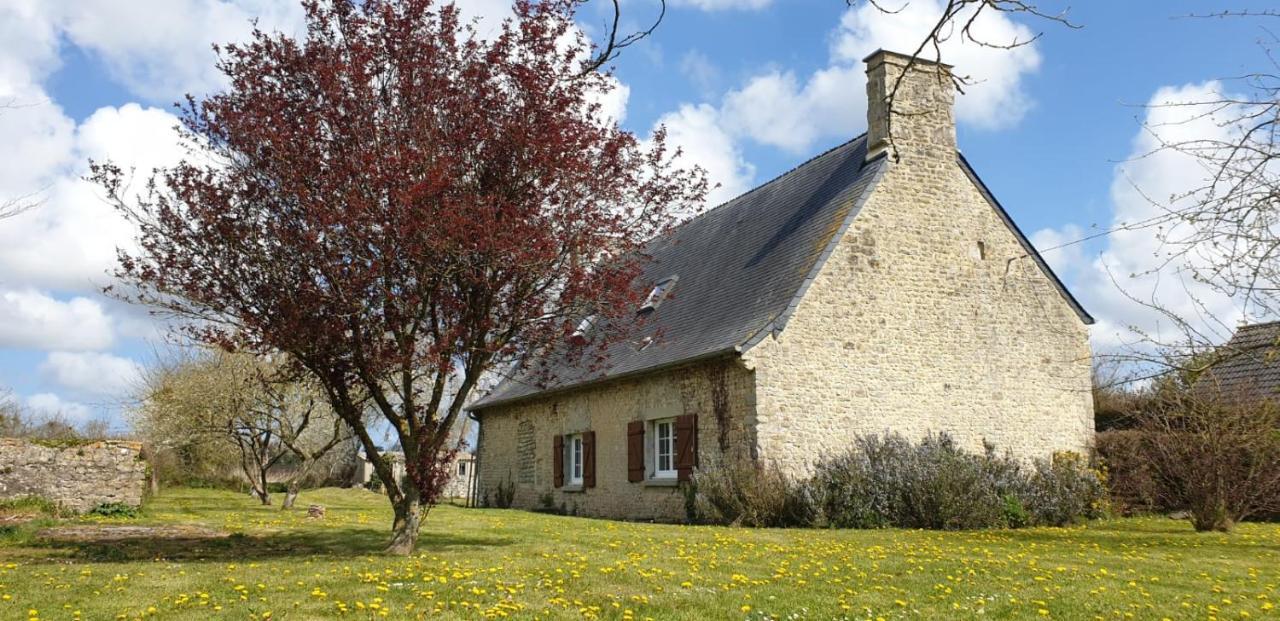 Charming Cottage Du Marais Dday Omaha Beach Canchy  Exterior foto