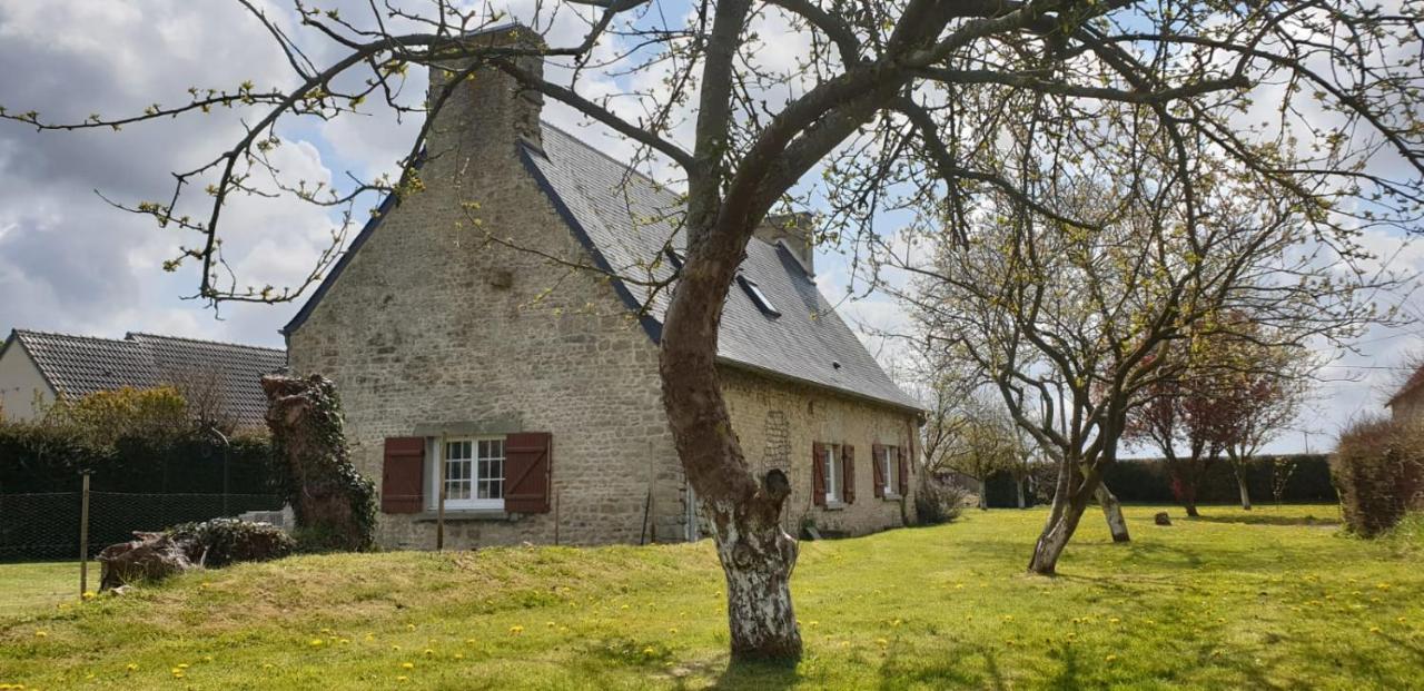Charming Cottage Du Marais Dday Omaha Beach Canchy  Exterior foto